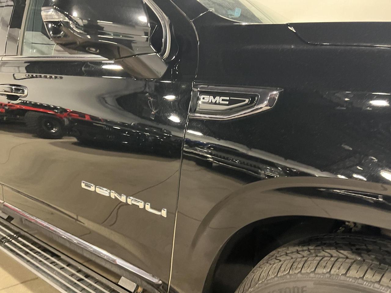 2024 GMC Yukon Denali Ultimate Parker CO