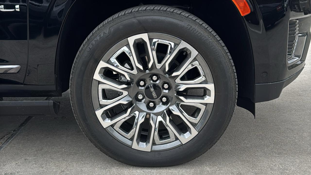 2024 GMC Yukon Denali Ultimate  Selma TX