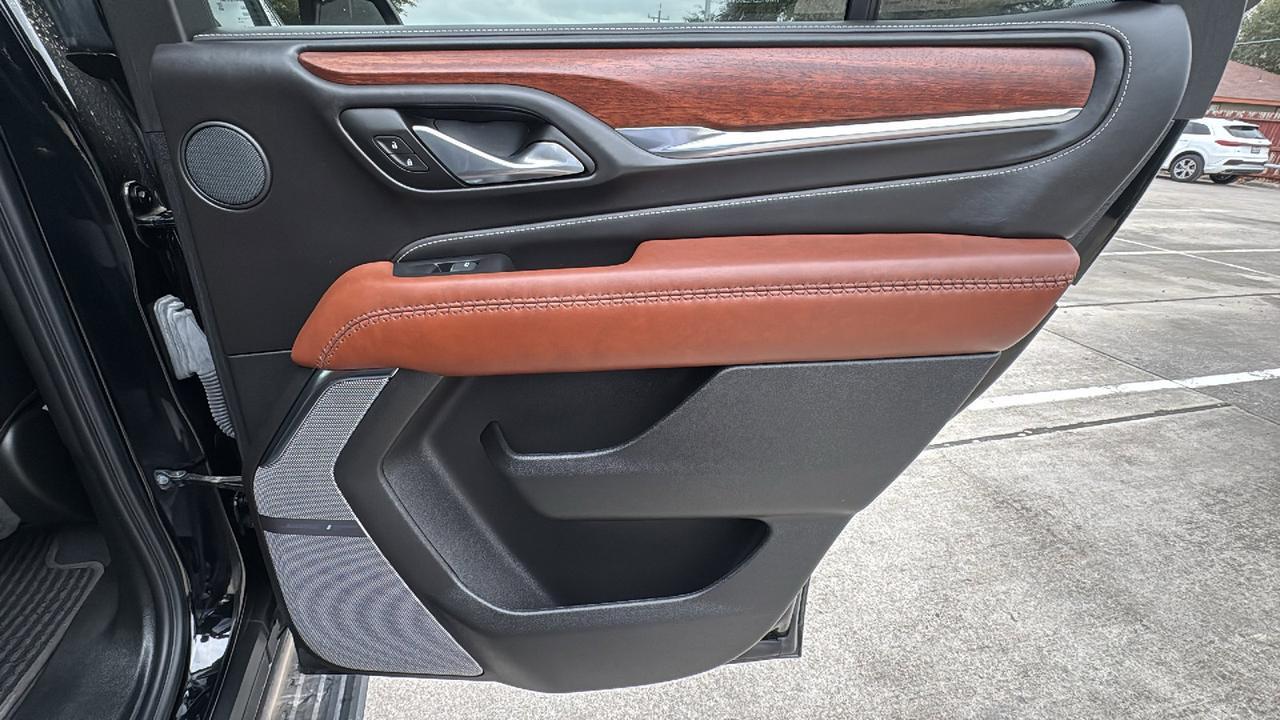 2024 GMC Yukon Denali Ultimate  Selma TX