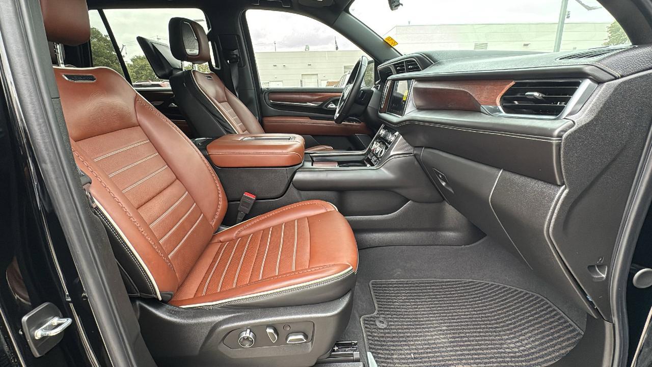 2024 GMC Yukon Denali Ultimate  Selma TX