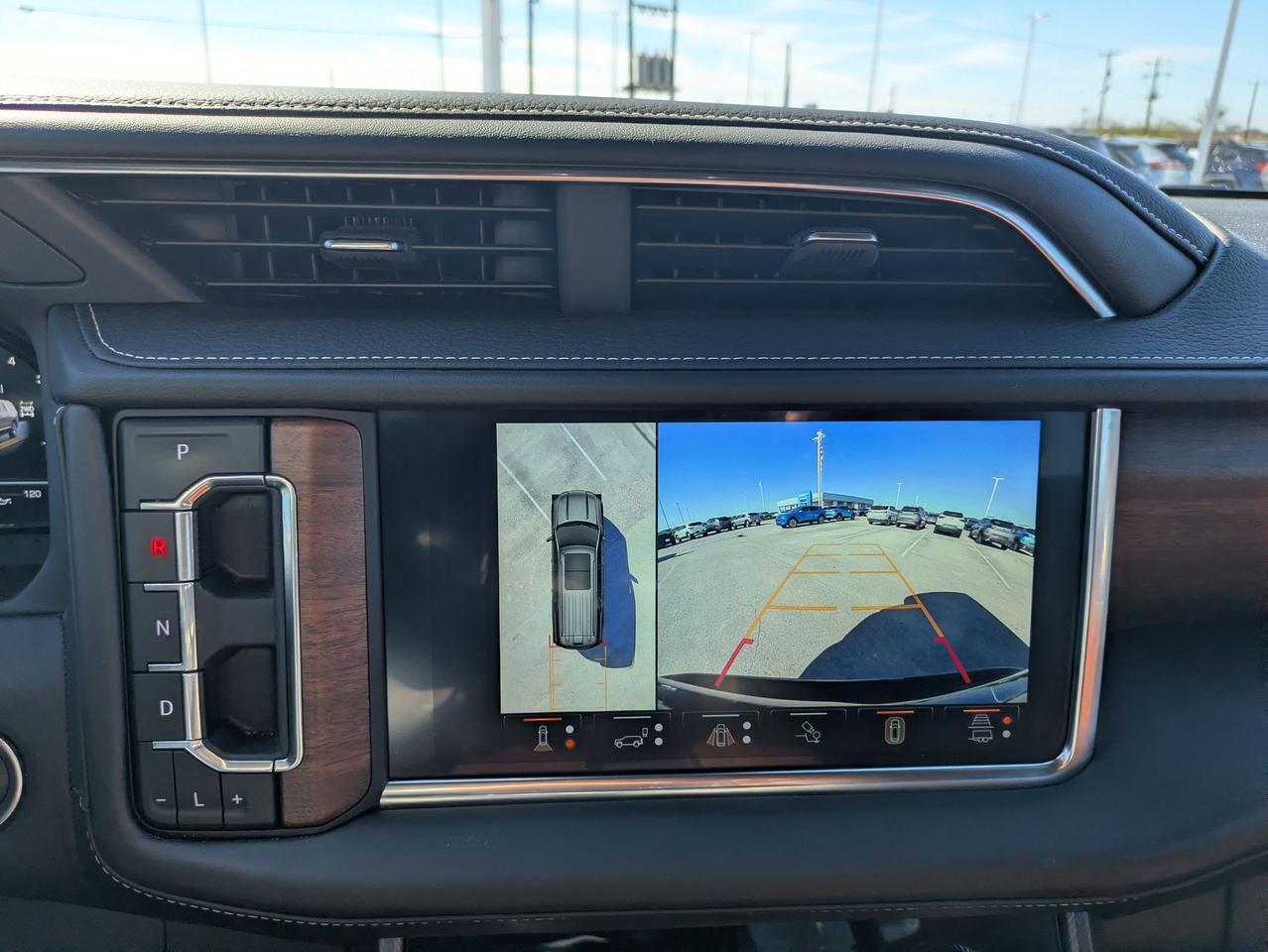 2024 GMC Yukon Denali Ultimate Castroville TX