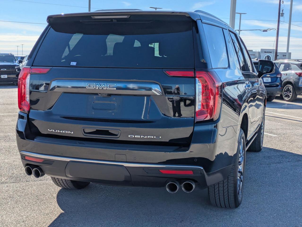 2024 GMC Yukon Denali Ultimate