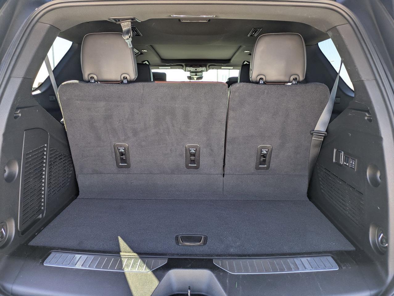 2024 GMC Yukon Denali Ultimate Castroville TX