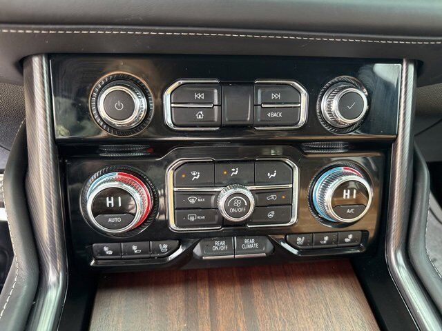 2024 GMC Yukon Denali Ultimate Carbondale IL