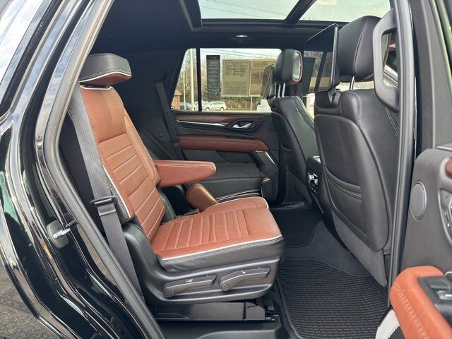 2024 GMC Yukon Denali Ultimate Carbondale IL