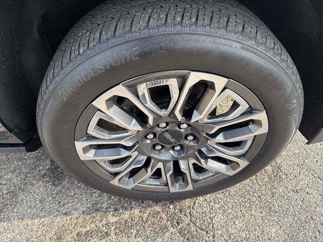 2024 GMC Yukon Denali Ultimate Carbondale IL