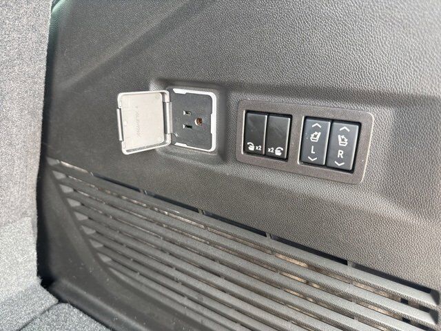 2024 GMC Yukon Denali Ultimate Carbondale IL