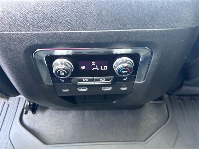 2024 GMC Yukon Denali Farmington MO