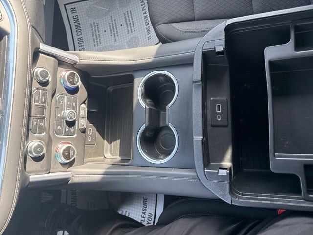 2024 GMC Yukon SLE Carbondale IL