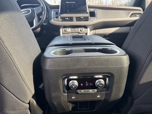 2024 GMC Yukon SLE Carbondale IL