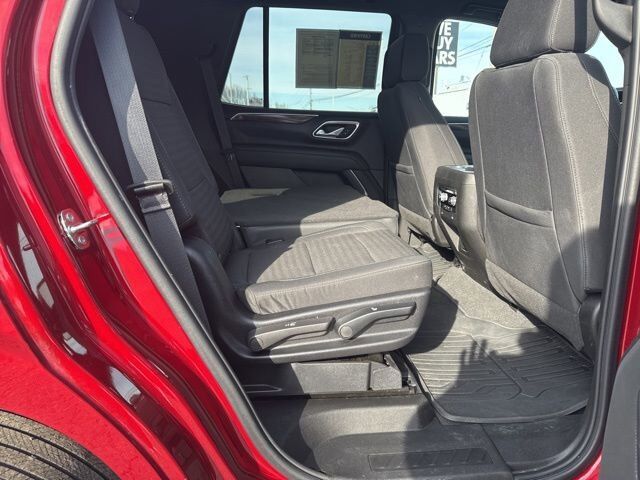 2024 GMC Yukon SLE Carbondale IL