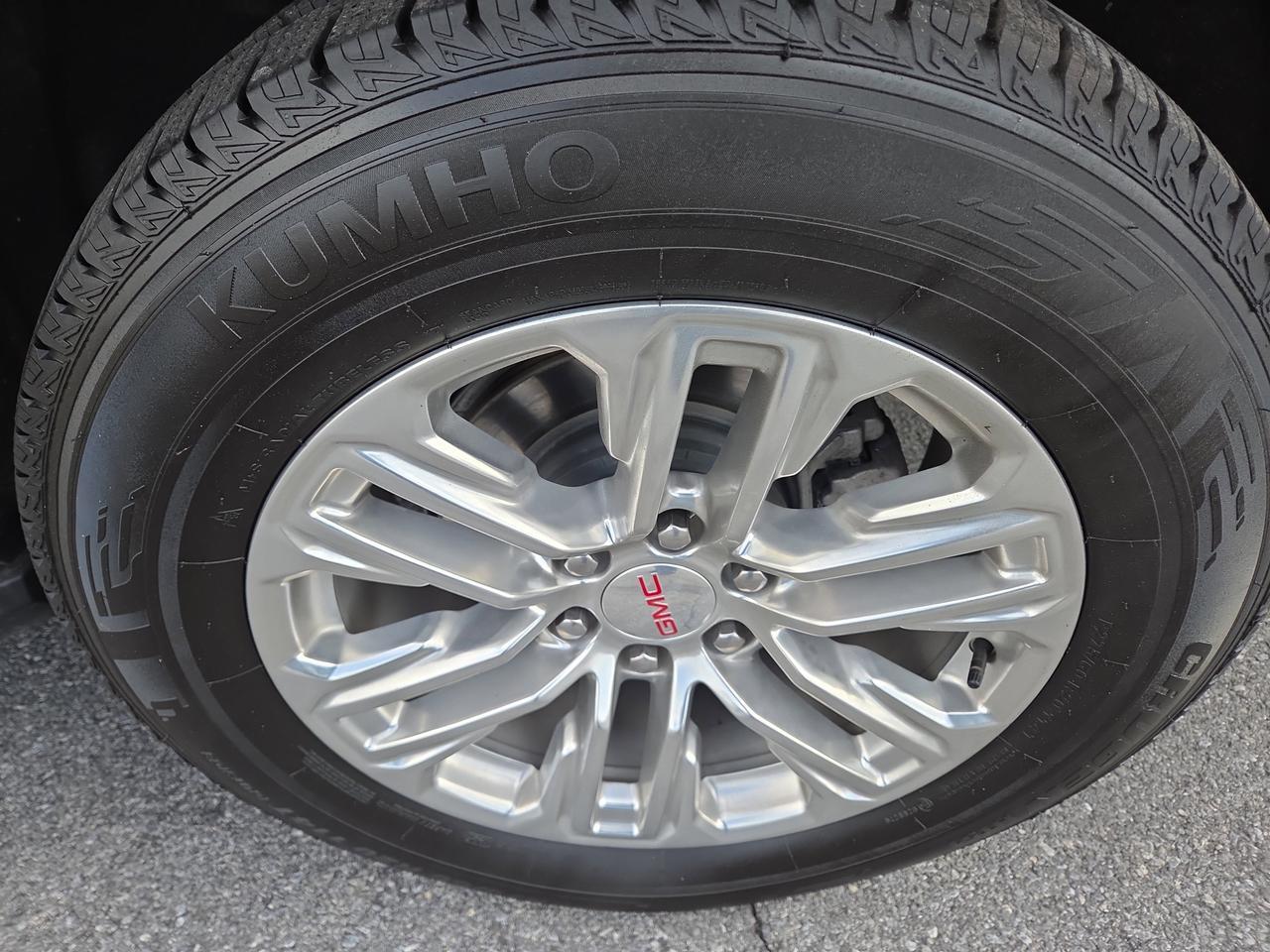 2024 GMC Yukon SLT Hamburg PA