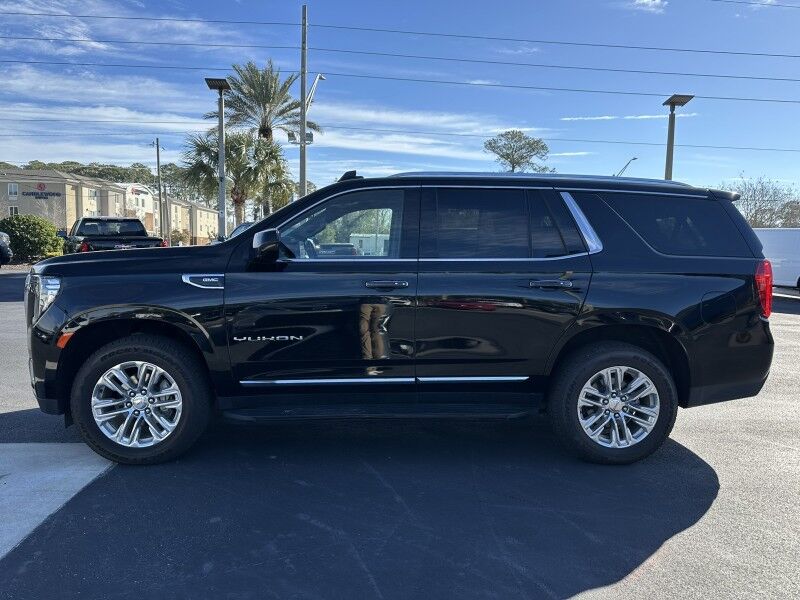 2024 GMC Yukon SLT