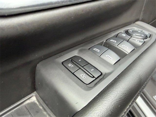 2024 GMC Yukon SLT Farmington MO