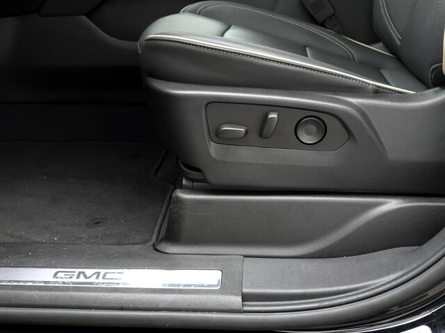 2024 GMC Yukon SLT Wilson NC