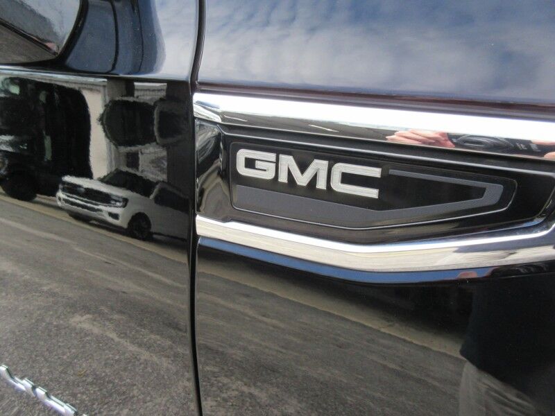 2024 GMC Yukon XL 2WD 4dr SLT St. George SC