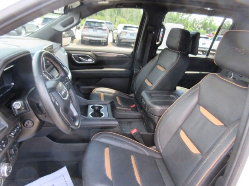 2024 GMC Yukon XL 4WD 4dr AT4 Saint George SC