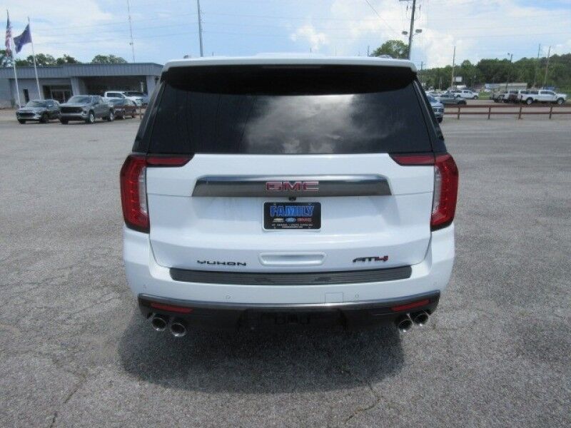 2024 GMC Yukon XL 4WD 4dr AT4 Saint George SC