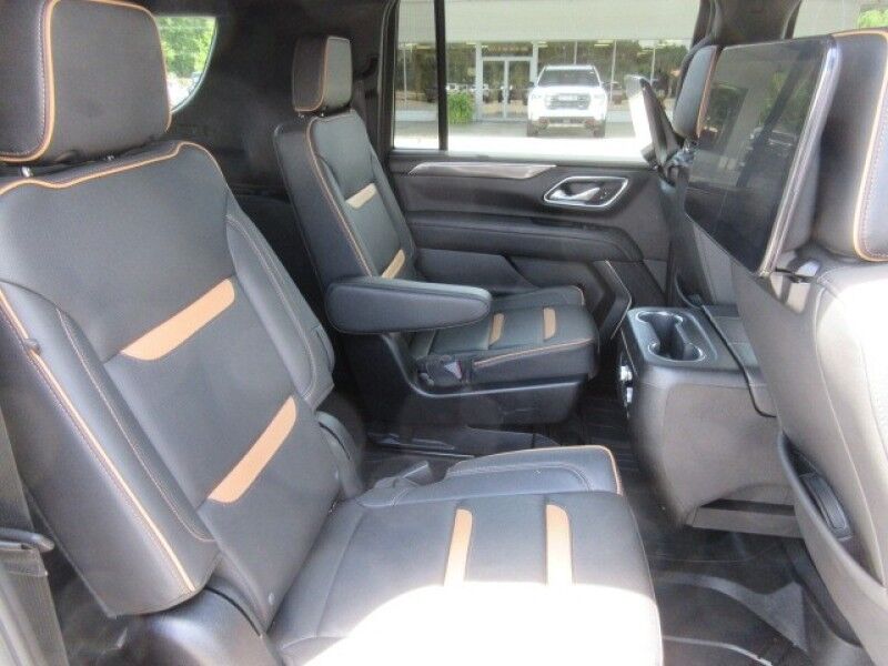 2024 GMC Yukon XL 4WD 4dr AT4 Saint George SC