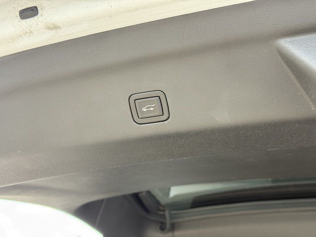 2024 GMC Yukon XL AT4 Crestwood KY