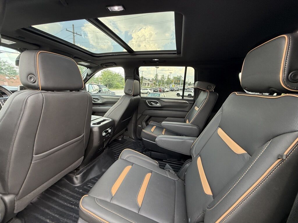 2024 GMC Yukon XL AT4 Crestwood KY