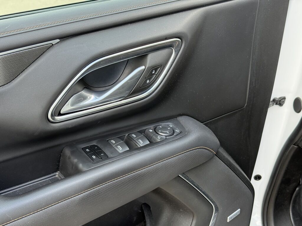 2024 GMC Yukon XL AT4 Crestwood KY
