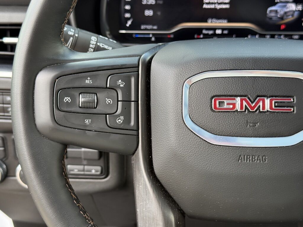 2024 GMC Yukon XL AT4 Crestwood KY
