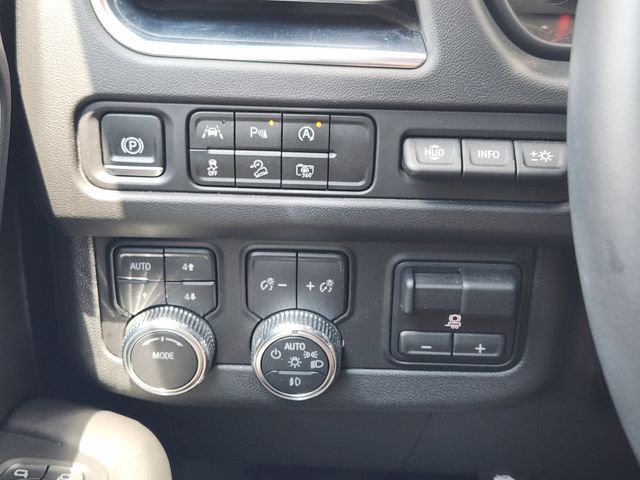 2024 GMC Yukon XL AT4 Grapevine TX