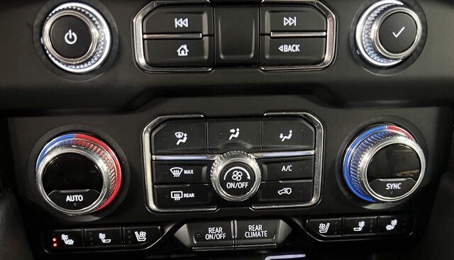 2024 GMC Yukon XL AT4 Loveland CO