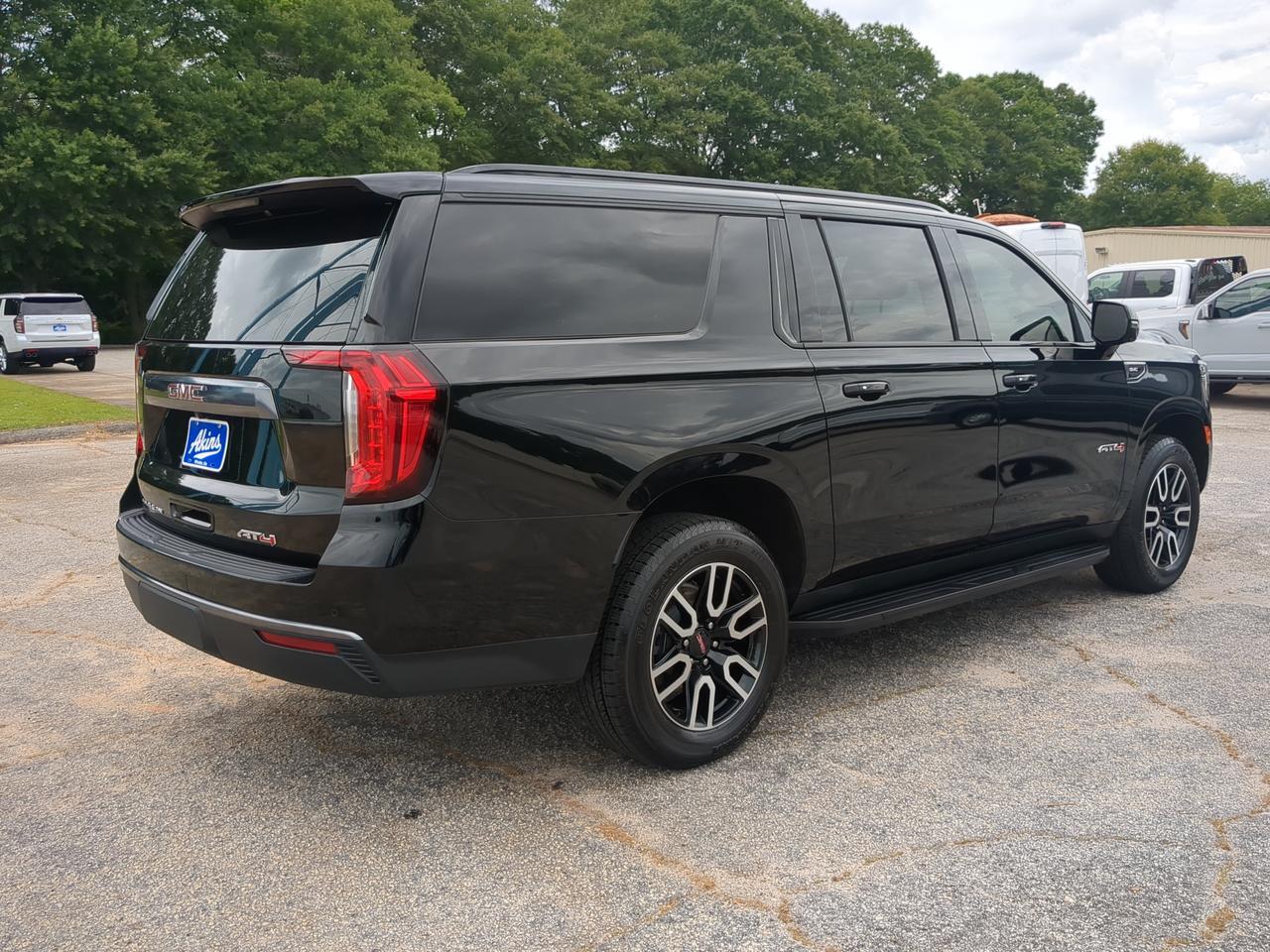 2024 GMC Yukon XL AT4 Winder GA