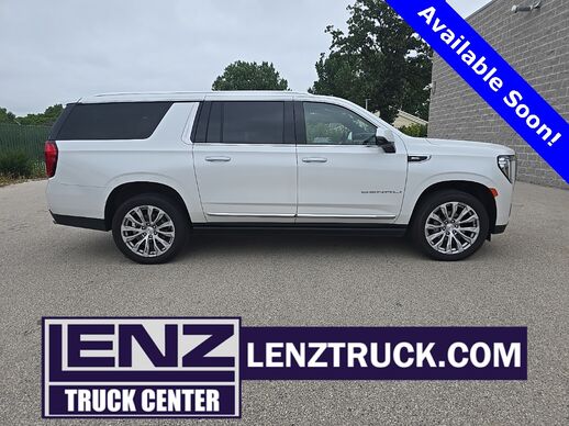 2024_GMC_Yukon XL_Denali 4WD 7 Passenger_ Fond du Lac WI