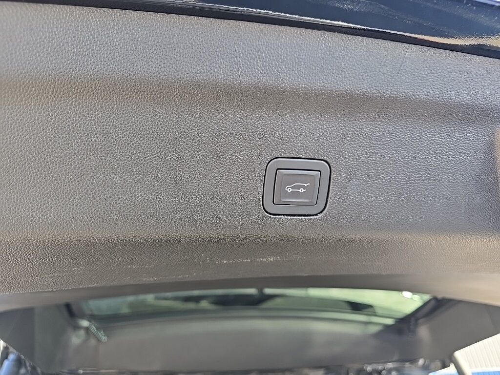 2024 GMC Yukon XL Denali 4WD 7 Passenger Fond du Lac WI
