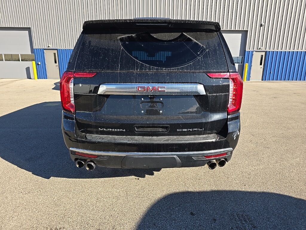2024 GMC Yukon XL Denali 4WD 7 Passenger Fond du Lac WI