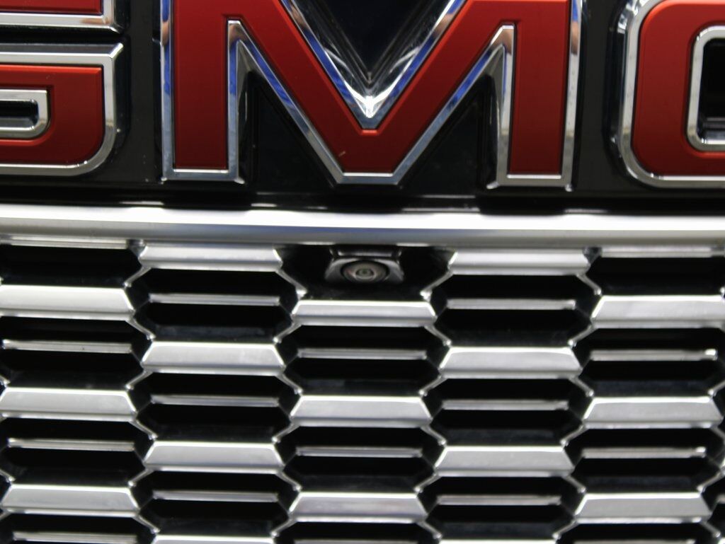 2024 GMC Yukon XL Denali 4WD 7 Passenger Fond du Lac WI