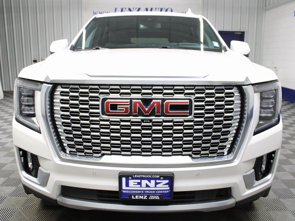 2024 GMC Yukon XL Denali 4WD 7 Passenger Fond du Lac WI