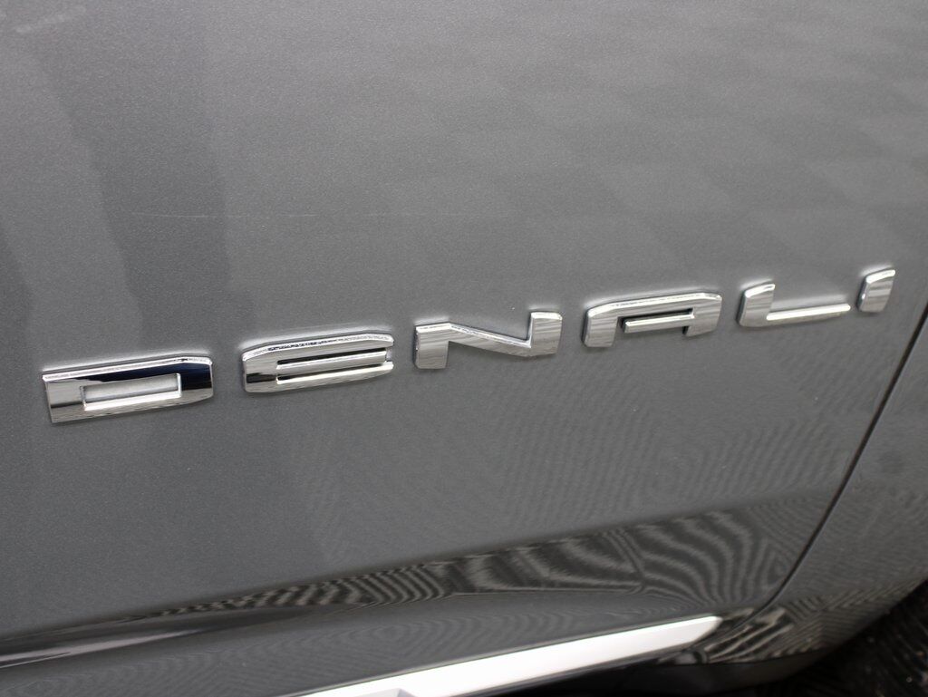 2024 GMC Yukon XL Denali 4WD 7 Passenger Fond du Lac WI
