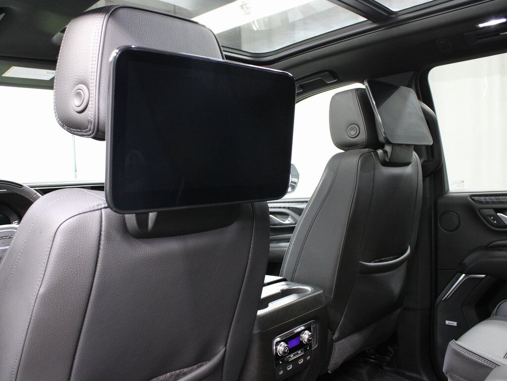 2024 GMC Yukon XL Denali 4WD 7 Passenger Fond du Lac WI