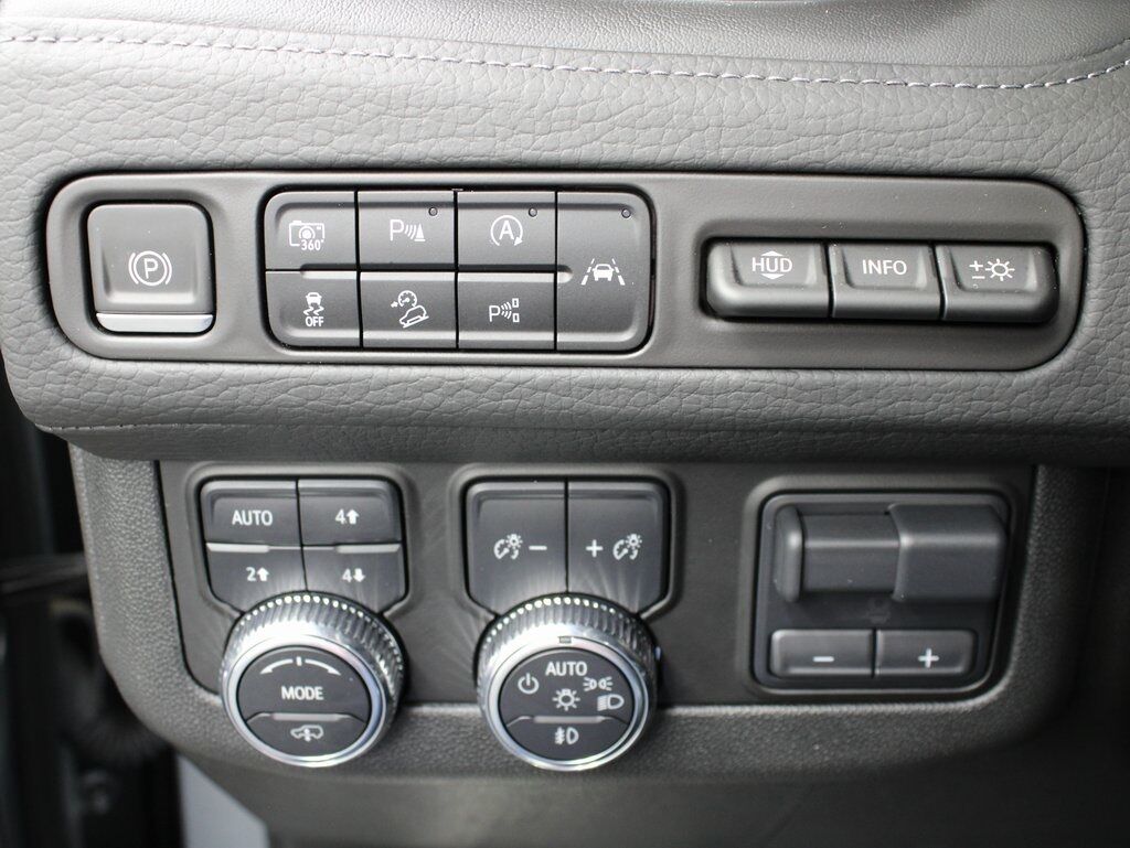 2024 GMC Yukon XL Denali 4WD 7 Passenger Fond du Lac WI