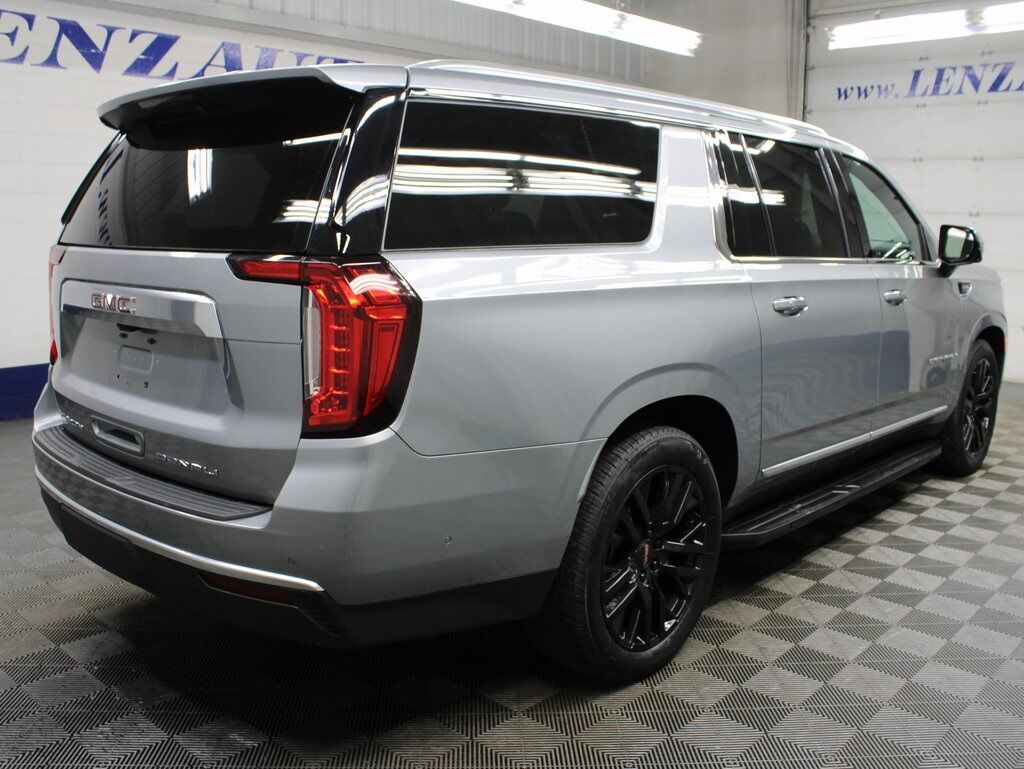 2024 GMC Yukon XL Denali 4WD 7 Passenger Fond du Lac WI