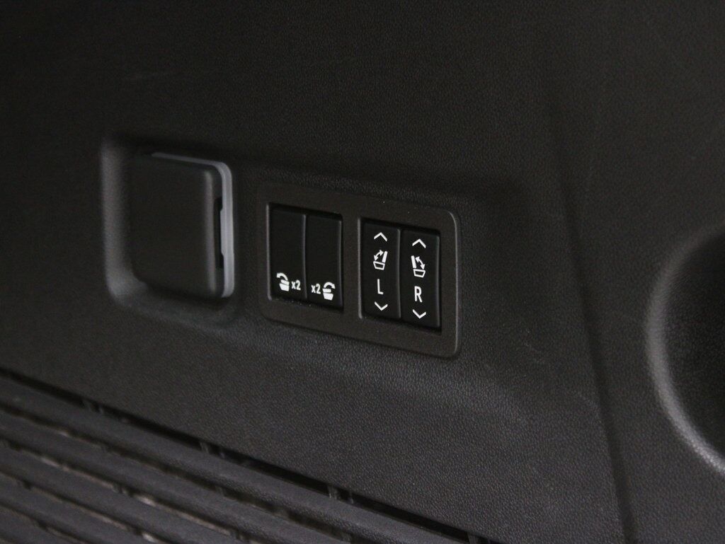 2024 GMC Yukon XL Denali 4WD 7 Passenger Fond du Lac WI