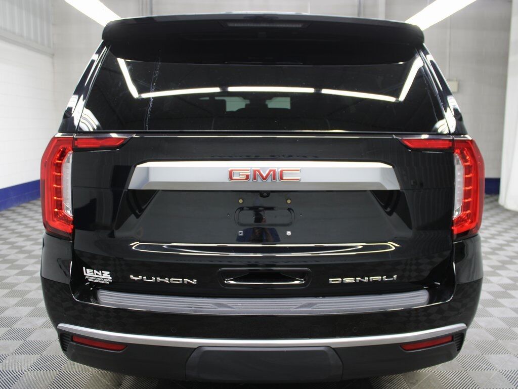 2024 GMC Yukon XL Denali 4WD 7 Passenger Fond du Lac WI