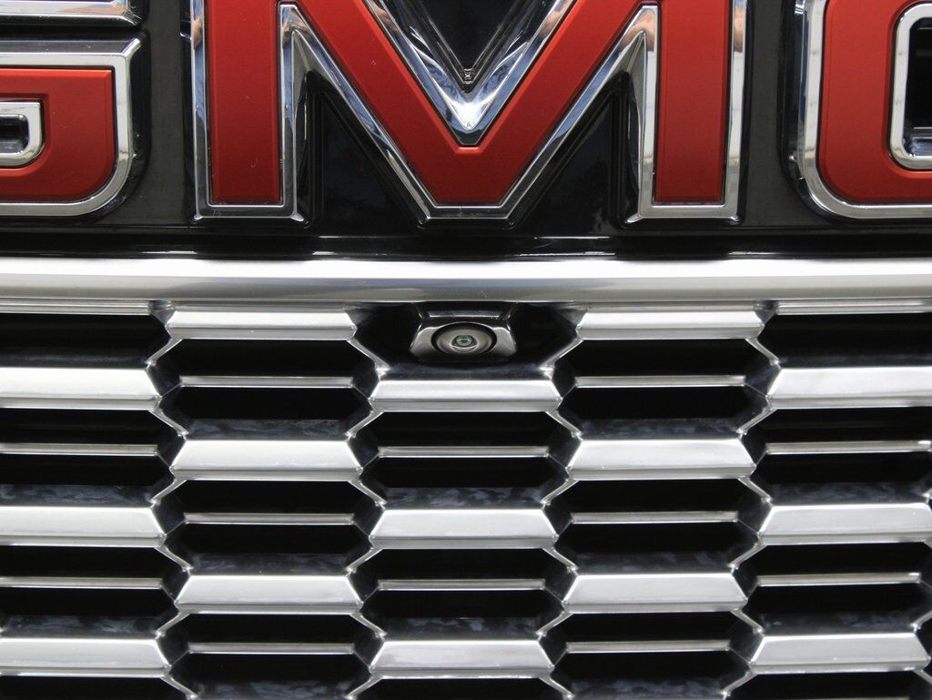 2024 GMC Yukon XL Denali 4WD 7 Passenger Fond du Lac WI