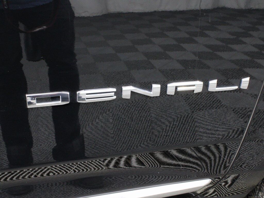 2024 GMC Yukon XL Denali 4WD 7 Passenger Fond du Lac WI