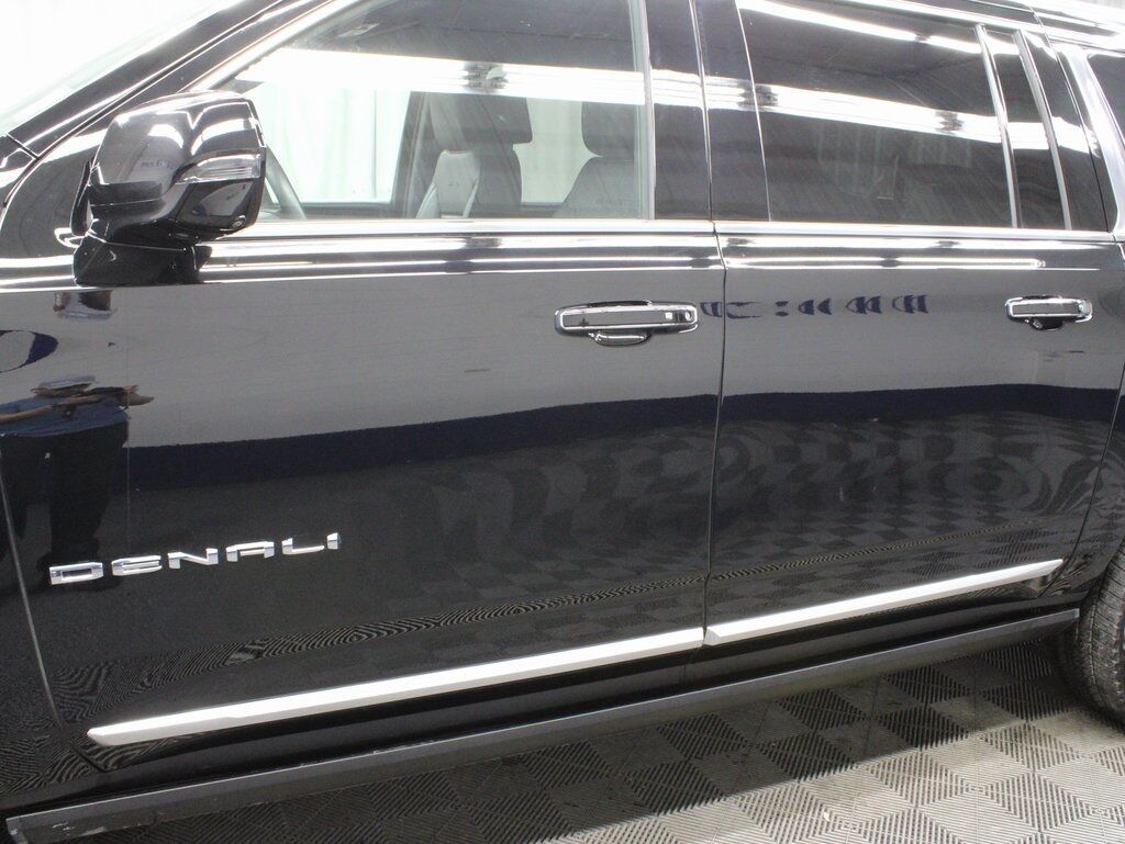 2024 GMC Yukon XL Denali 4WD 7 Passenger Fond du Lac WI