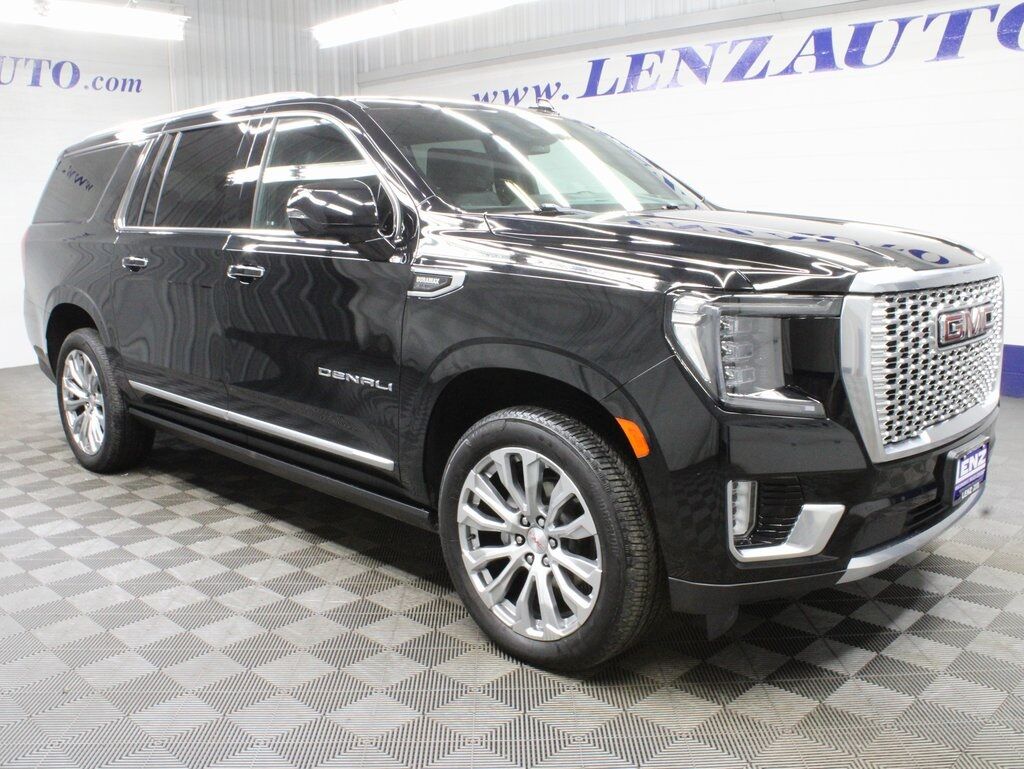 2024 GMC Yukon XL Denali 4WD 7 Passenger Fond du Lac WI