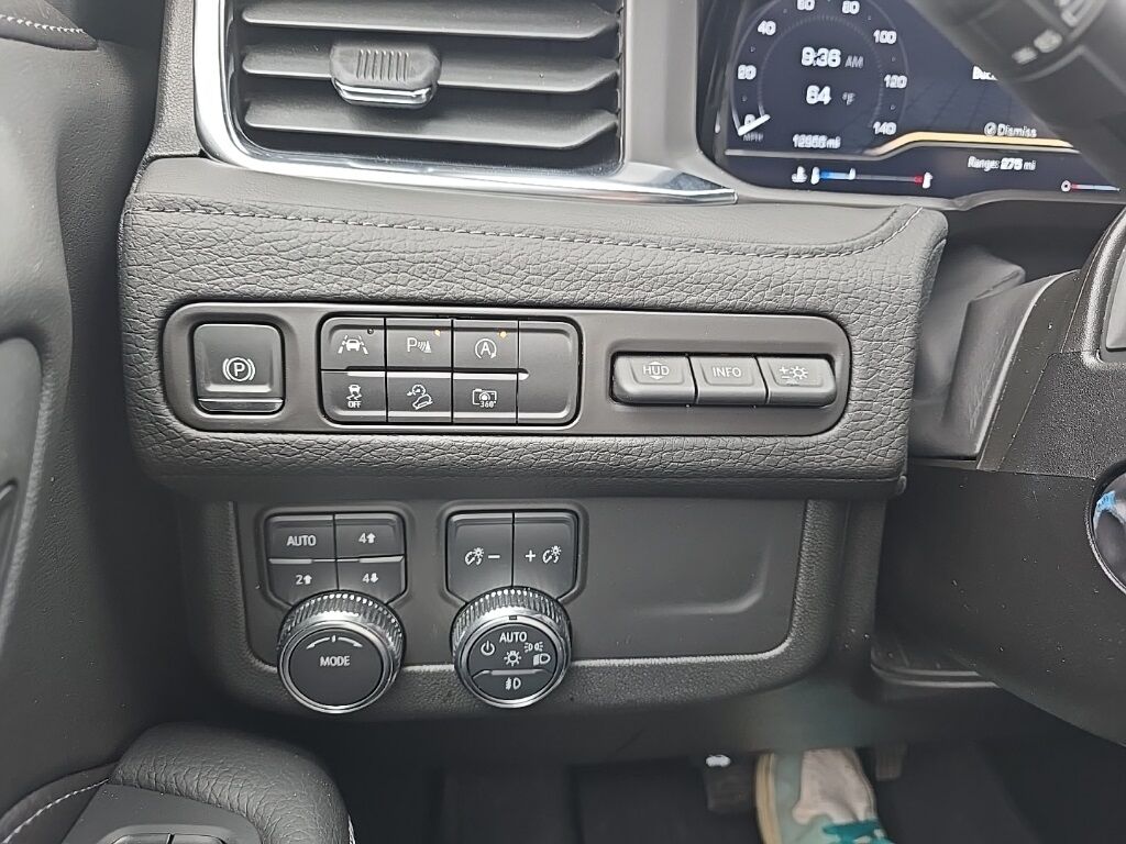 2024 GMC Yukon XL Denali 4WD 7 Passenger Fond du Lac WI