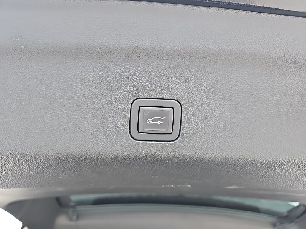 2024 GMC Yukon XL Denali 4WD 7 Passenger Fond du Lac WI
