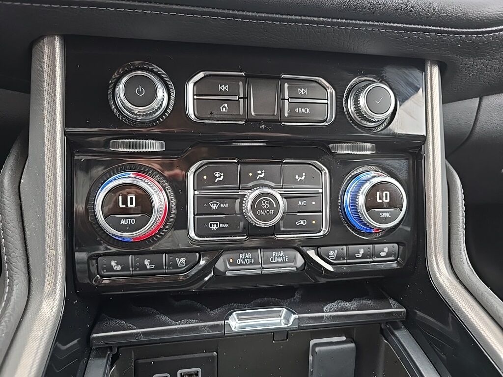 2024 GMC Yukon XL Denali 4WD 7 Passenger Fond du Lac WI