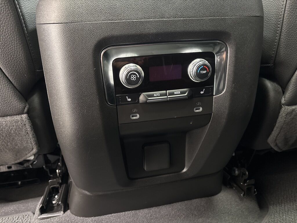 2024 GMC Yukon XL Denali 4WD 7 Passenger Minocqua WI