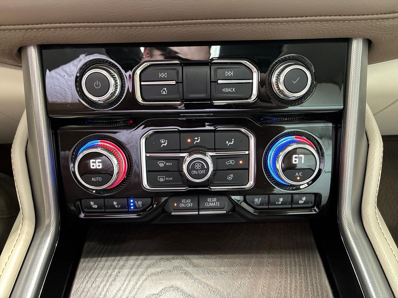 2024 GMC Yukon XL Denali, 4x4, Reserve Pkg, (Pano Roof, Power Boards, Air Ride, Max Tow, SuperCruise), Rear Entertainment Houston TX